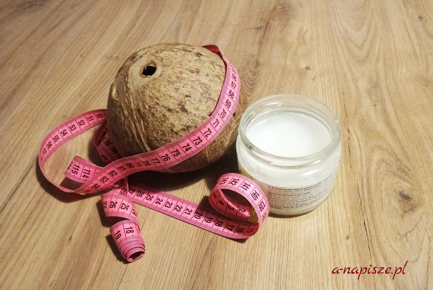 olej kokosowy pomaga schudnąć